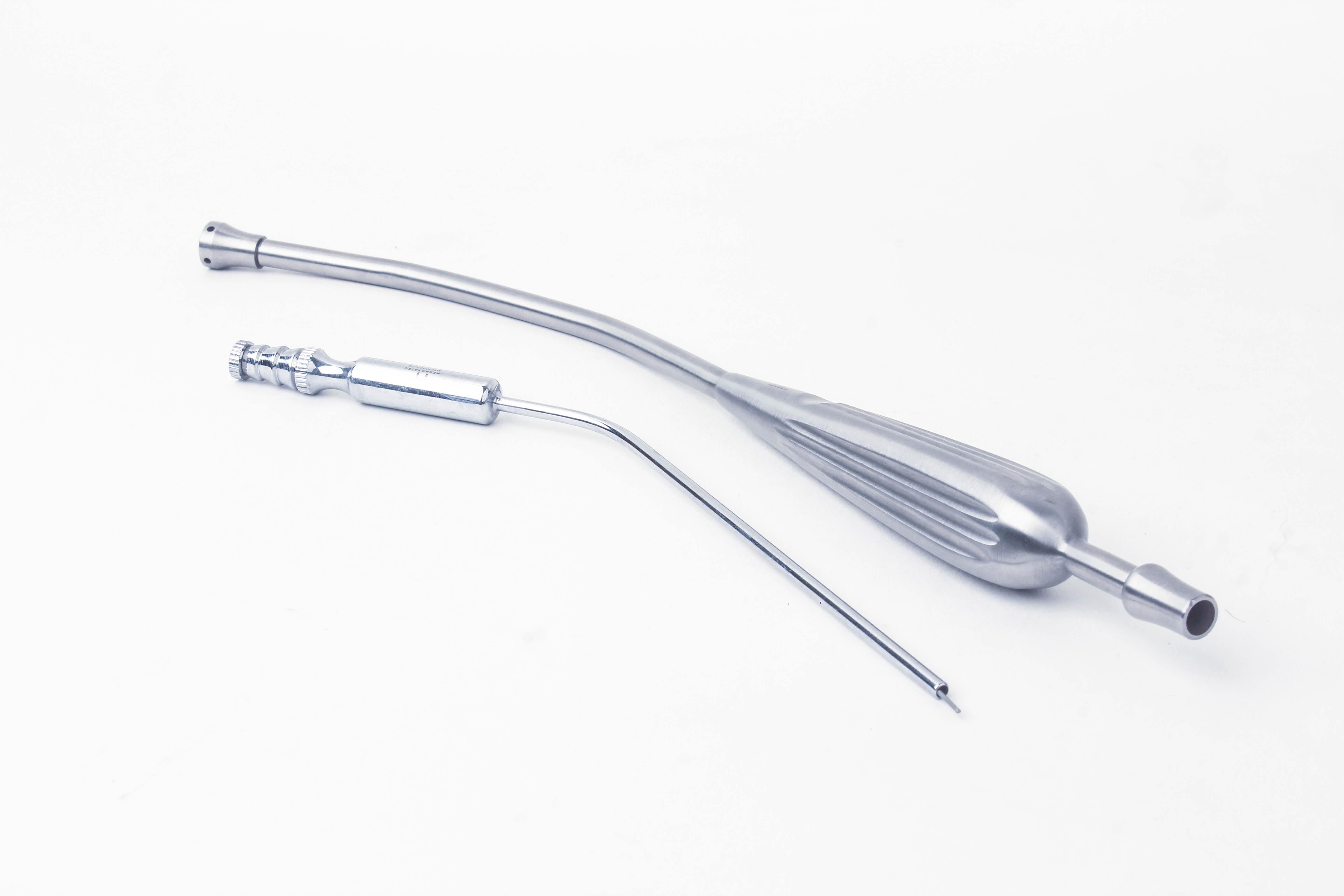 Suction   Cannulas
